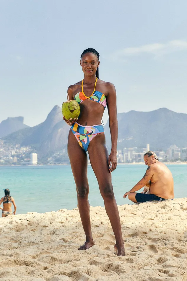 Araraquara High Waisted Bikini Bottom Women Farm Rio Bikinis