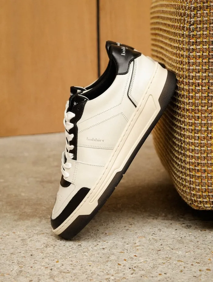 Cyrus Off White and Deep Black Men Bobbies Sneakers Cyrus Off White and Deep Black Men Bobbies Sneakers