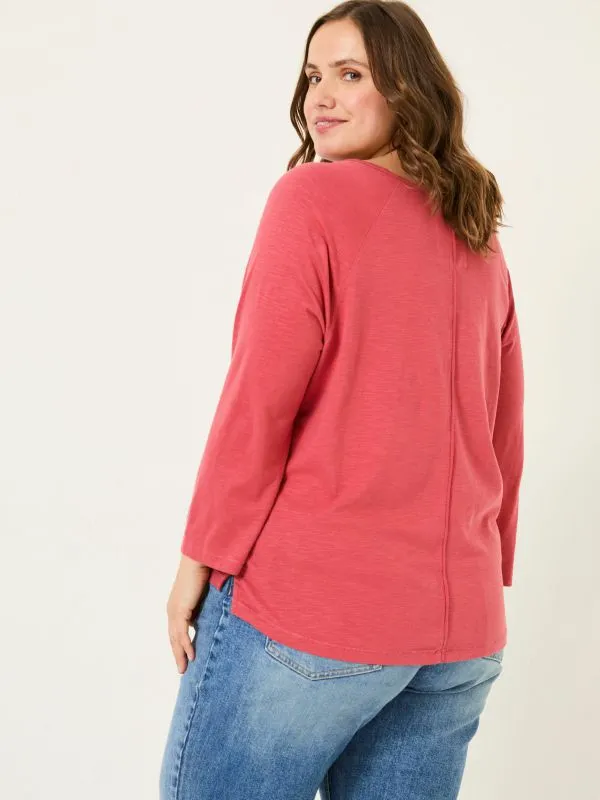 Fat Face Tops and TShirts Women Ava Dark Pink 100 Organic Cotton 34 Sleeve TShirt Fat Face Tops and TShirts Women Ava Dark Pink 100 Organic Cotton 34 Sleeve TShirt