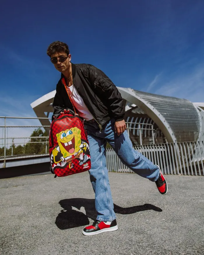 SPRAYGROUND Backpacks SPONGEBOB HELLO WORLD BACKPACK DLXV 8211 Universal SPRAYGROUND Backpacks SPONGEBOB HELLO WORLD BACKPACK DLXV 8211 Universal