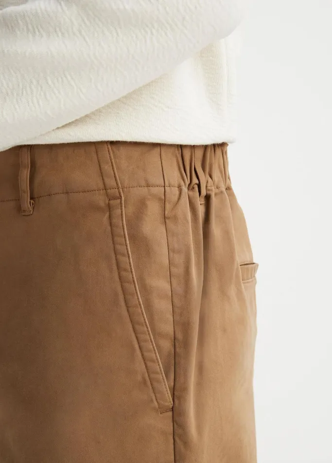 Vince Pants and Shorts Men Sueded Twill Garment Dye Pant Washed Dark Taupe Sand