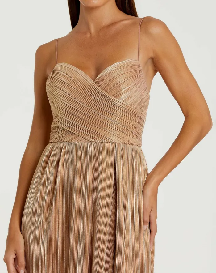 Women Mac Duggal Metallic Ruched A Line Gown Gold Best Sellers Women Mac Duggal Metallic Ruched A Line Gown Gold Best Sellers