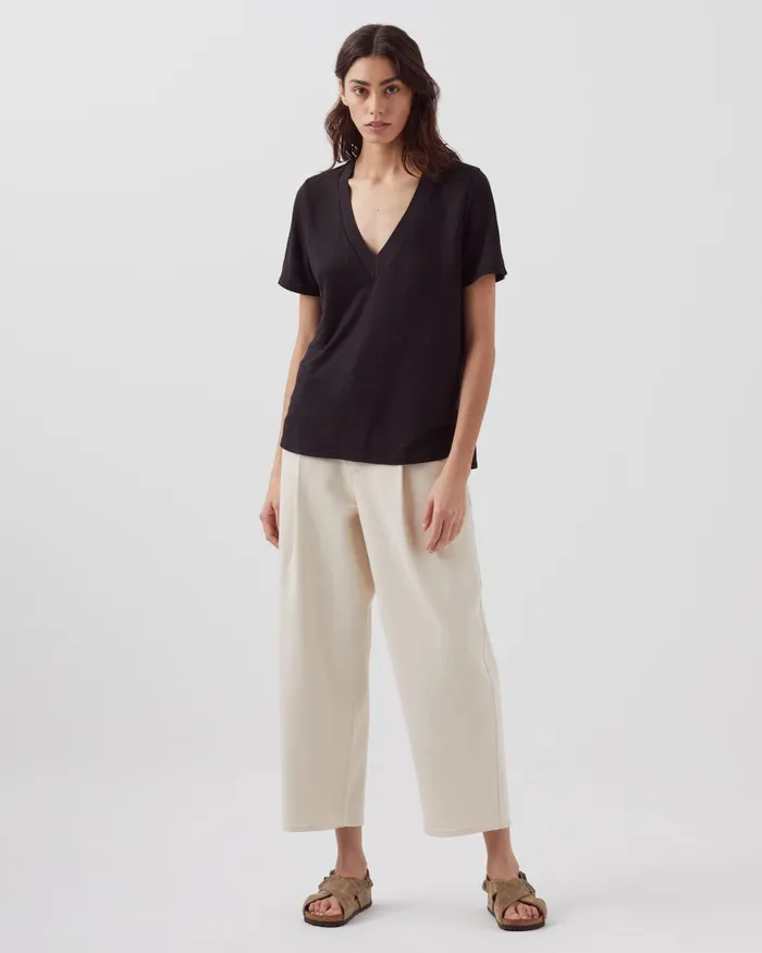 Women Sarah 8211 Linen VNeck TShirt Black Beauty Comptoir Des Cotonniers TShirts Women Sarah 8211 Linen VNeck TShirt Black Beauty Comptoir Des Cotonniers TShirts