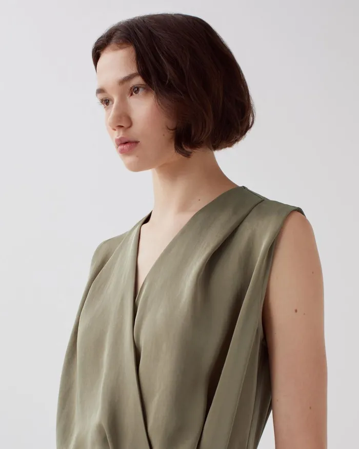 Women Silky Loose Jumpsuit Covert Green Comptoir Des Cotonniers Dresses and Jumpsuits Women Silky Loose Jumpsuit Covert Green Comptoir Des Cotonniers Dresses and Jumpsuits